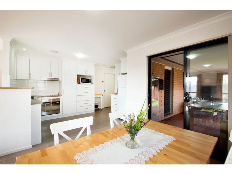 10 Pinner Place, Macgregor ACT 2615