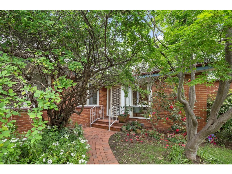 40 Atherton Street, Downer ACT 2602