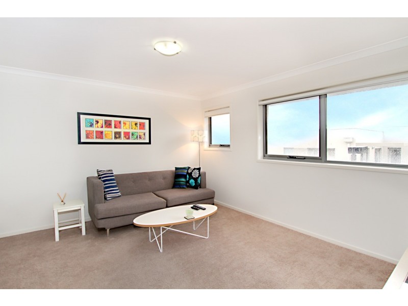 59/75 Elizabeth Jolley Crescent, Franklin ACT 2913