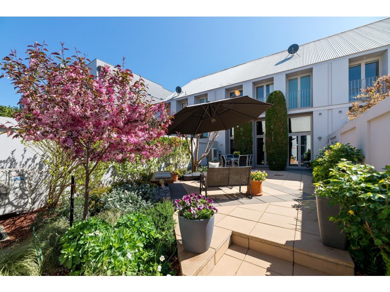 2/14 Gould Street, Turner ACT 2612