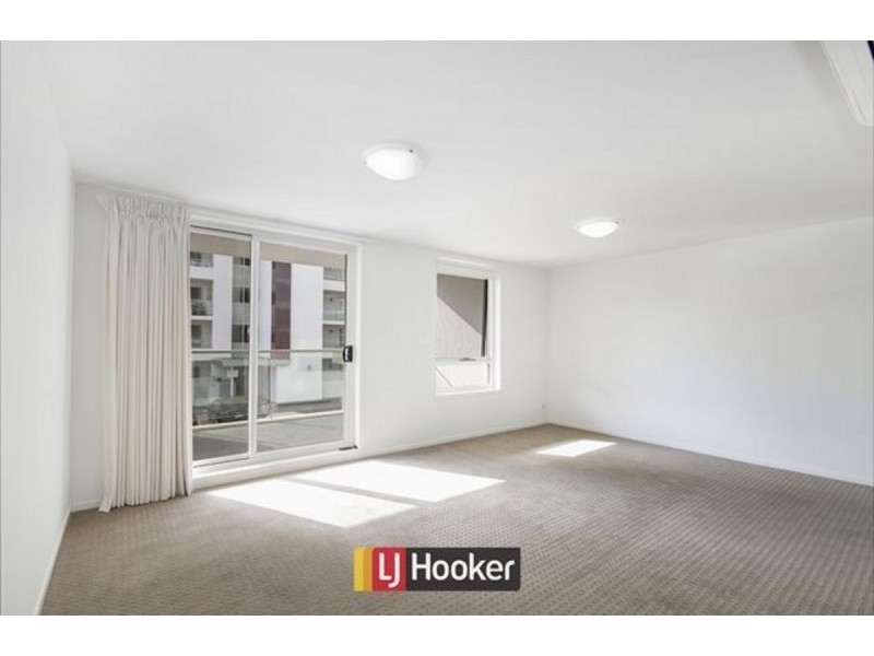 97/64 College Street, Belconnen ACT 2617