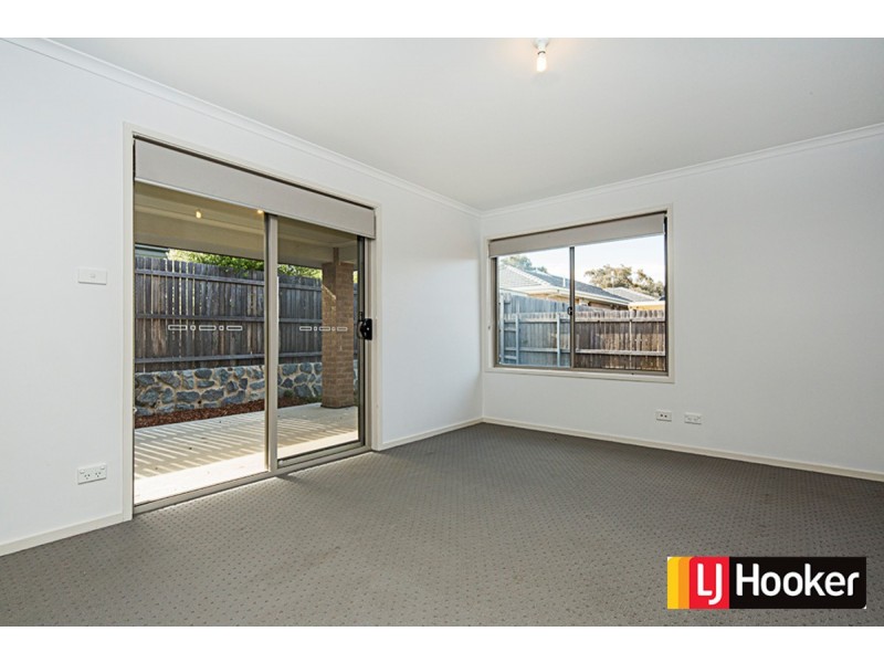 15 Patrick Shaw Street, Casey ACT 2913