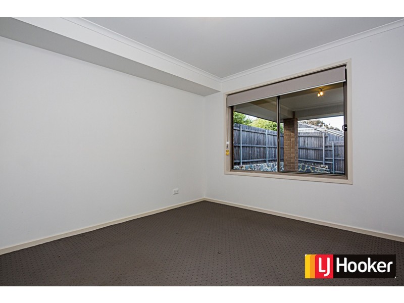 15 Patrick Shaw Street, Casey ACT 2913