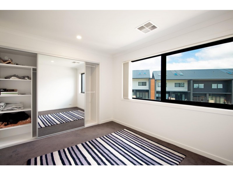 7/15 Jumbuck Crescent, Lawson ACT 2617
