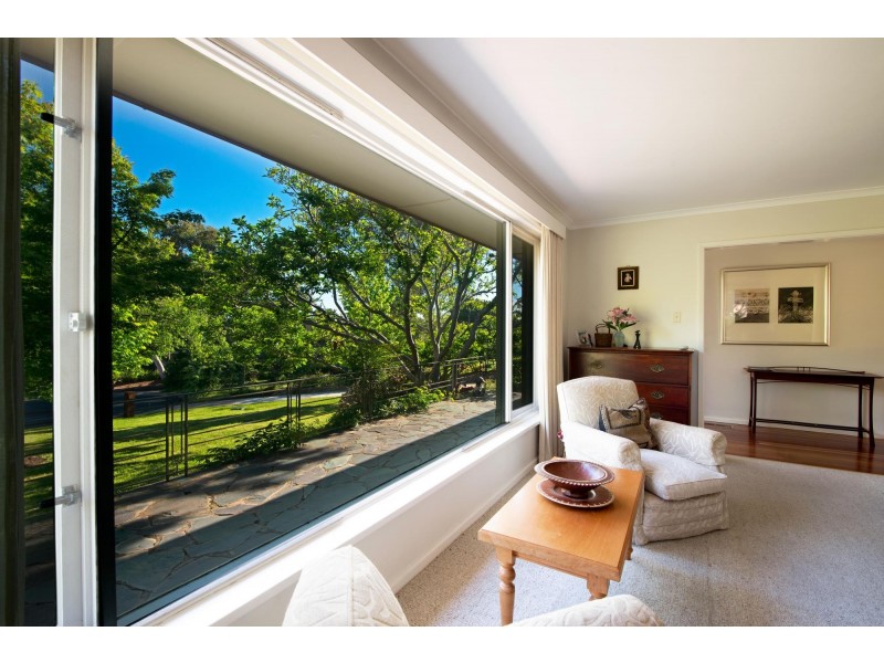 9 Arnhem Place, Red Hill ACT 2603