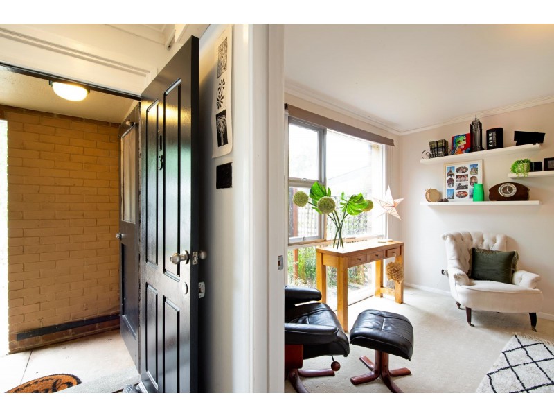 13 Lowrie Street, Dickson ACT 2602