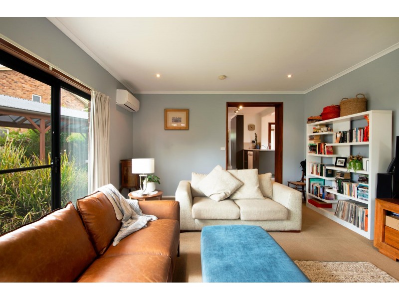 13 Lowrie Street, Dickson ACT 2602