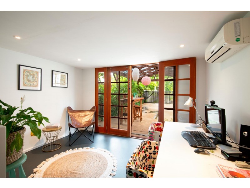 13 Lowrie Street, Dickson ACT 2602