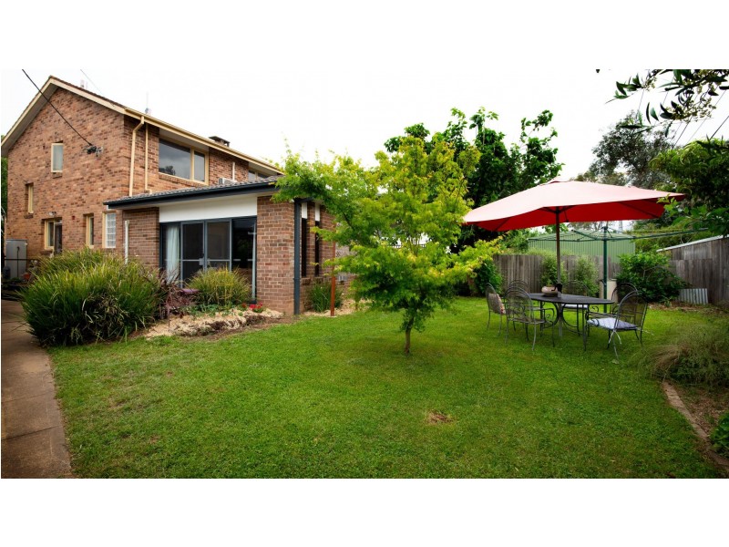 13 Lowrie Street, Dickson ACT 2602