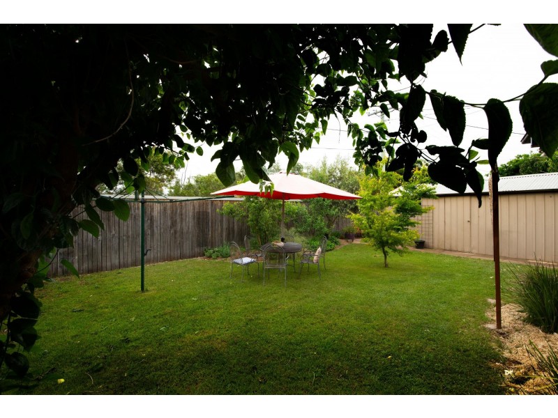 13 Lowrie Street, Dickson ACT 2602