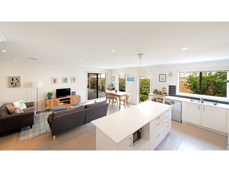 6 Calyute Street, Bonner ACT 2914
