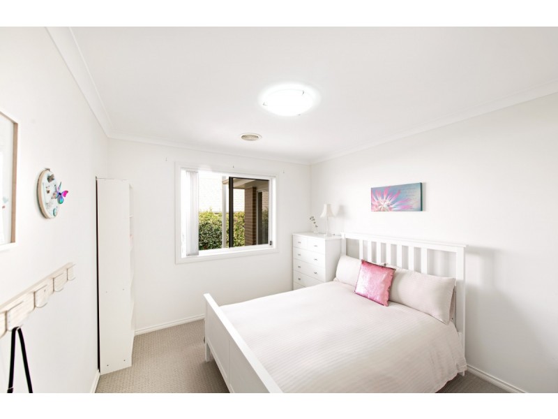 6 Calyute Street, Bonner ACT 2914