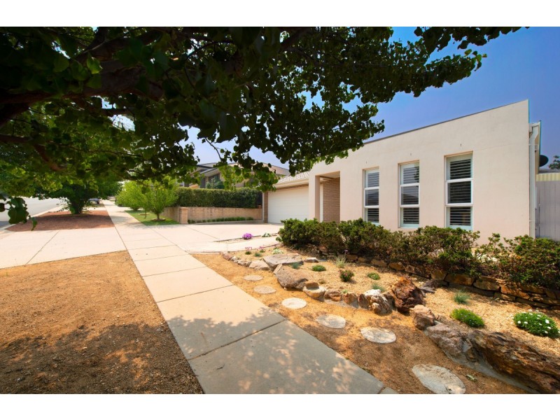 6 Calyute Street, Bonner ACT 2914