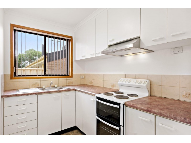 4 Sommers Street, Conder ACT 2906