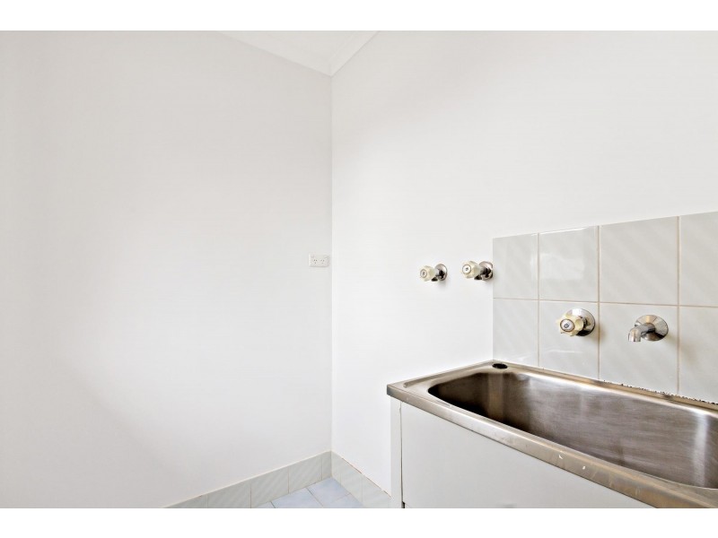 4 Sommers Street, Conder ACT 2906