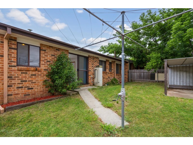 4 Sommers Street, Conder ACT 2906