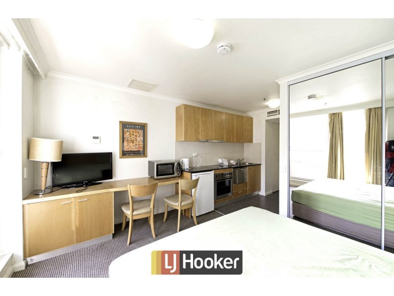 104/2 Akuna Street, City ACT 2601