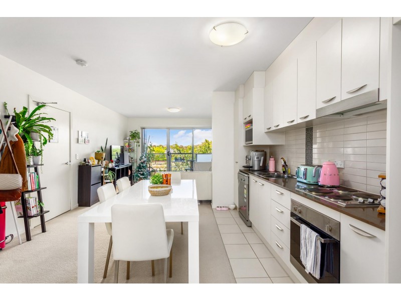 28/329 Flemington Road, Franklin ACT 2913