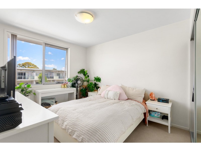 28/329 Flemington Road, Franklin ACT 2913