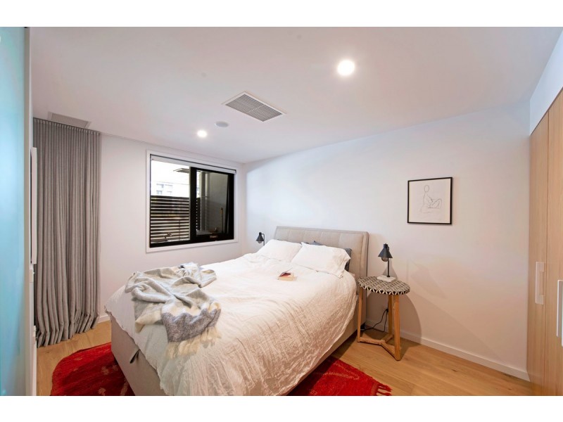 212/27 Lonsdale Street, Braddon ACT 2612