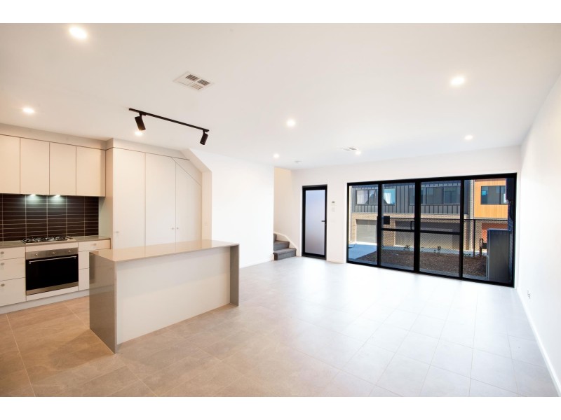 16 Carcoar Terrace, Watson ACT 2602