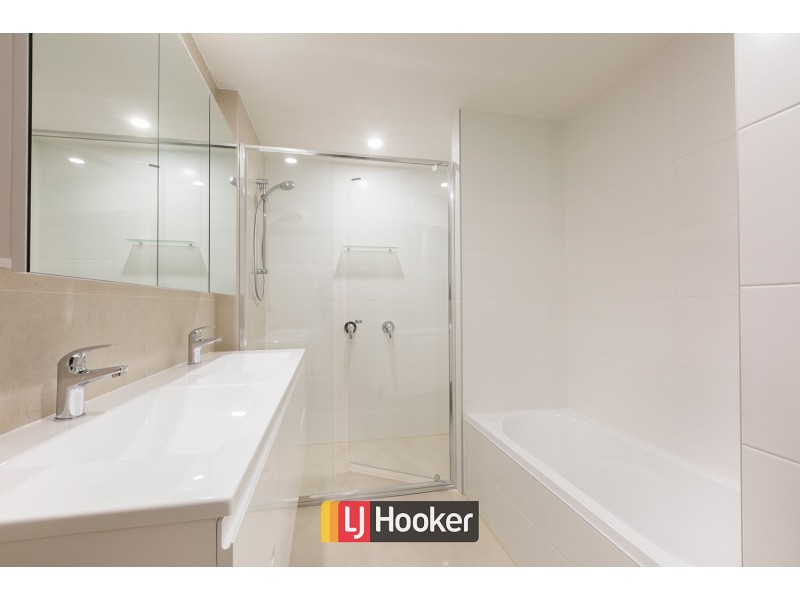 22/111 Canberra Avenue, Griffith ACT 2603