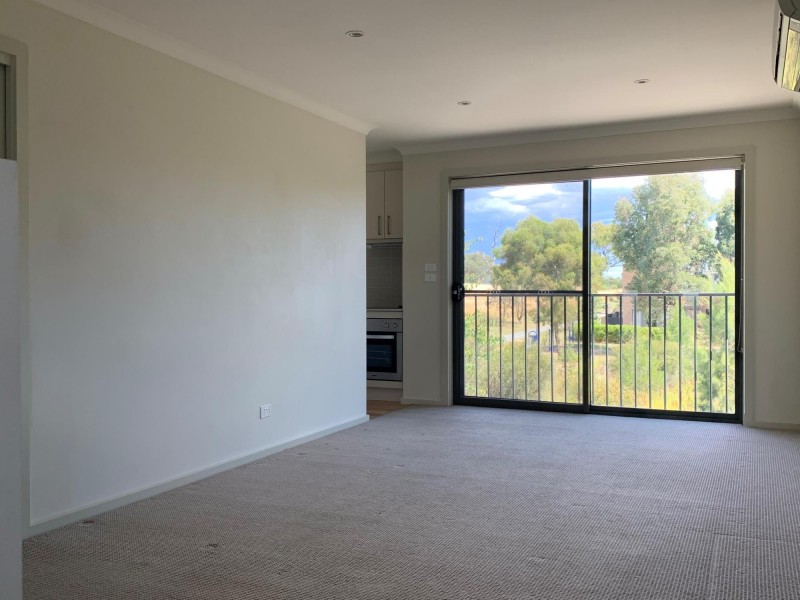 2/17 Combo Court, Harrison ACT 2914