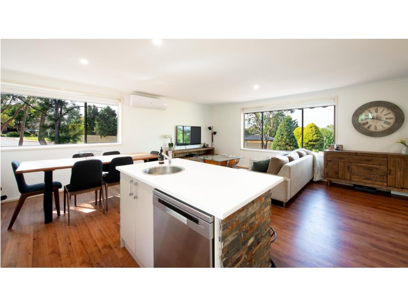 88 Bettington Circuit, Charnwood ACT 2615