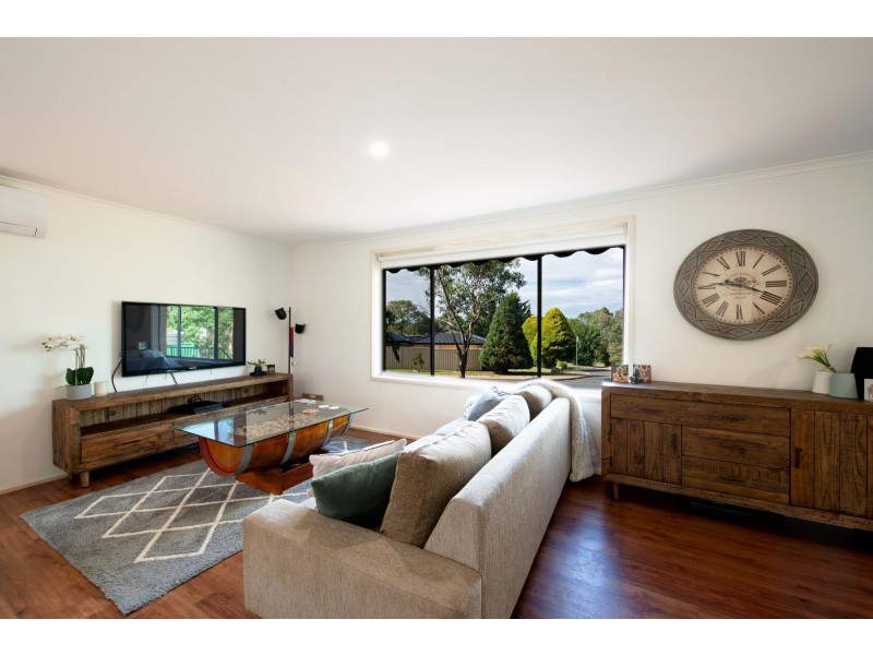 88 Bettington Circuit, Charnwood ACT 2615