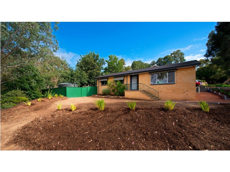 88 Bettington Circuit, Charnwood ACT 2615