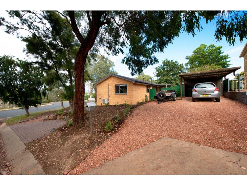 88 Bettington Circuit, Charnwood ACT 2615