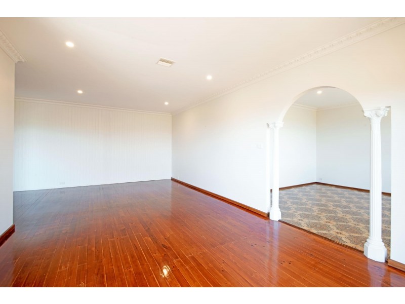 17 Bainton Crescent, Melba ACT 2615