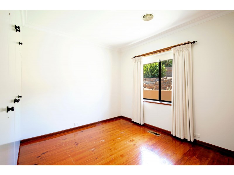 17 Bainton Crescent, Melba ACT 2615