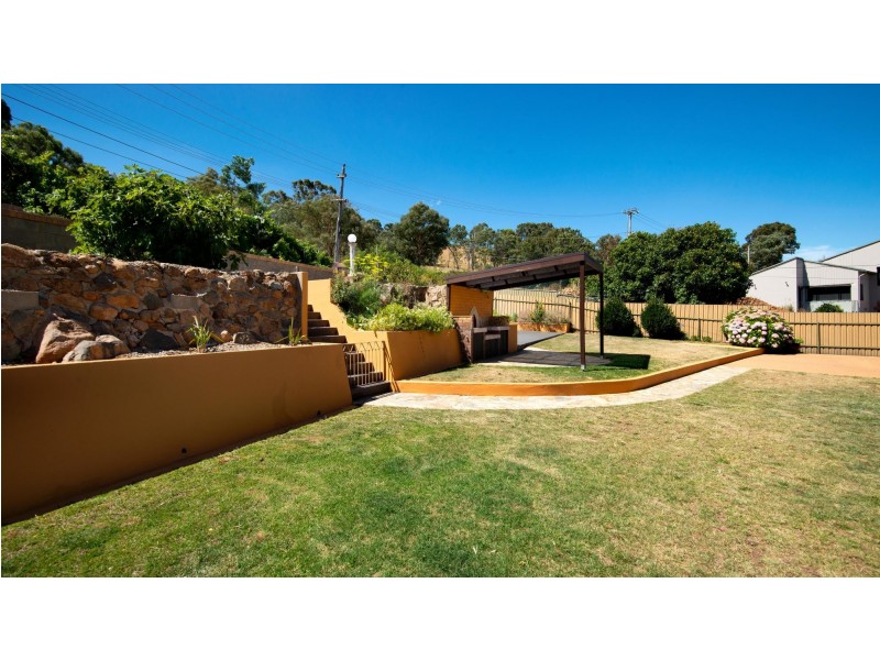 17 Bainton Crescent, Melba ACT 2615