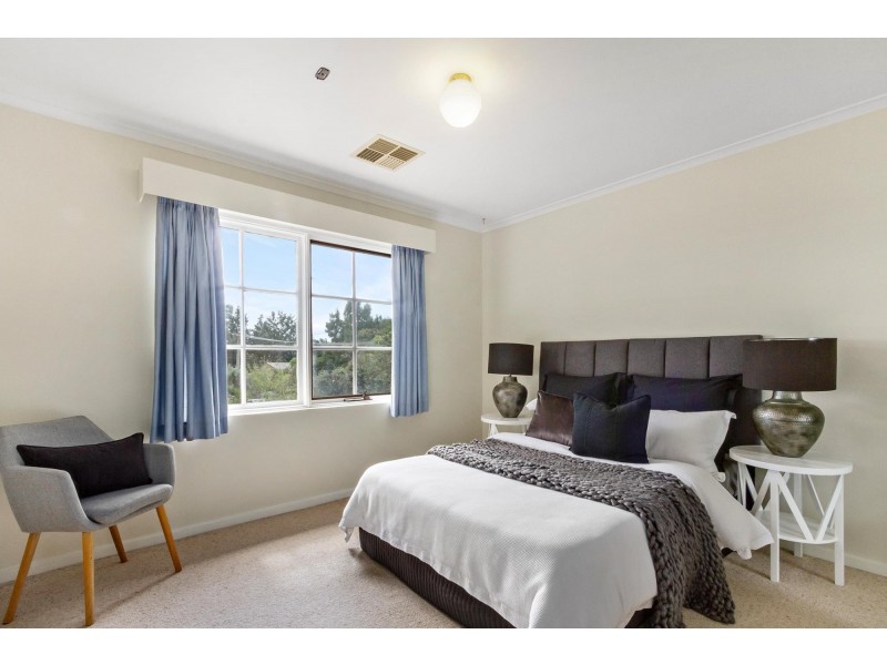 8 Cooksey Place, Florey ACT 2615