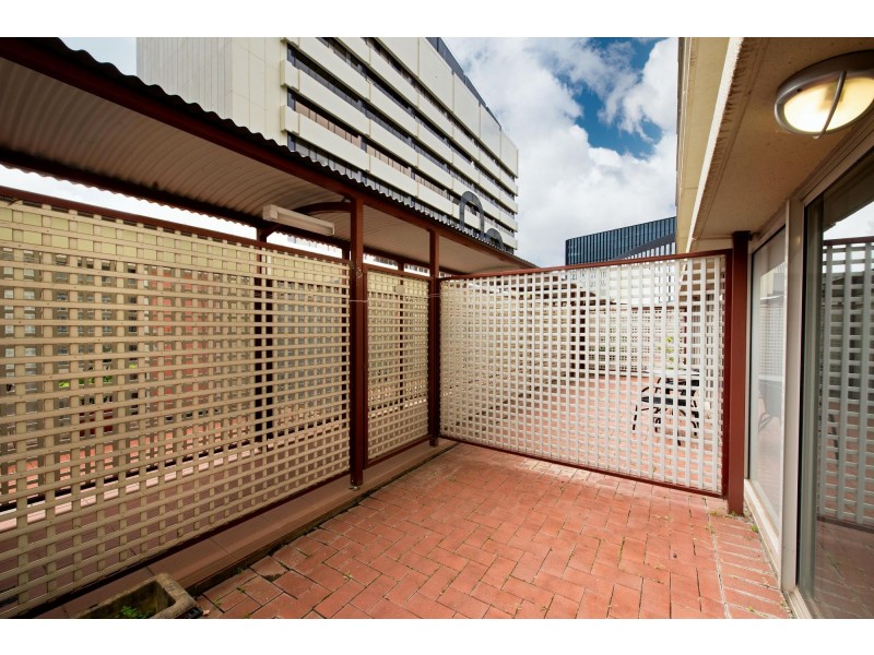 211/2 Akuna Street, City ACT 2601