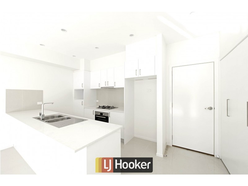 3/2 Pipeclay Street, Lawson ACT 2617