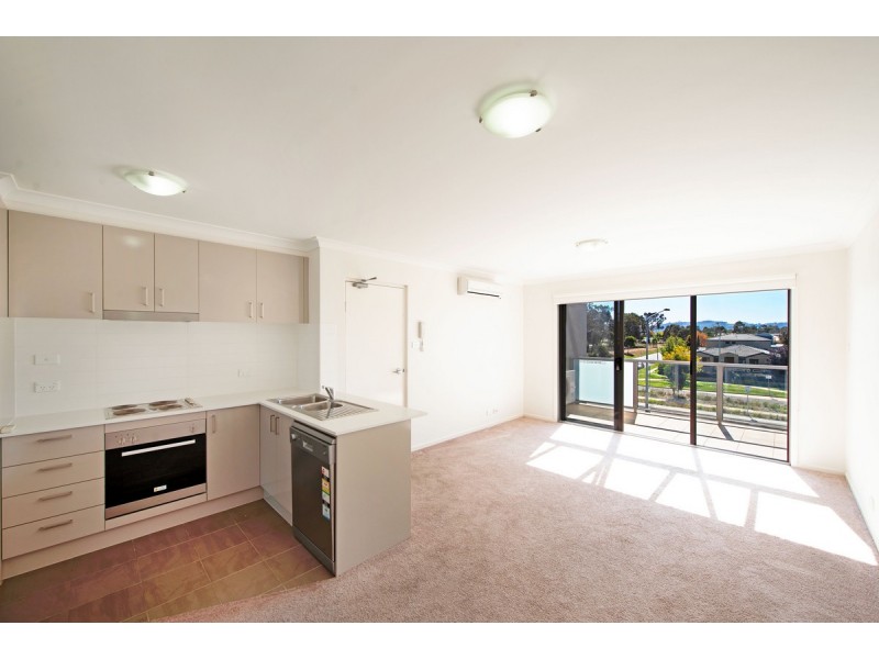 58/75 Elizabeth Jolley Crescent, Franklin ACT 2913