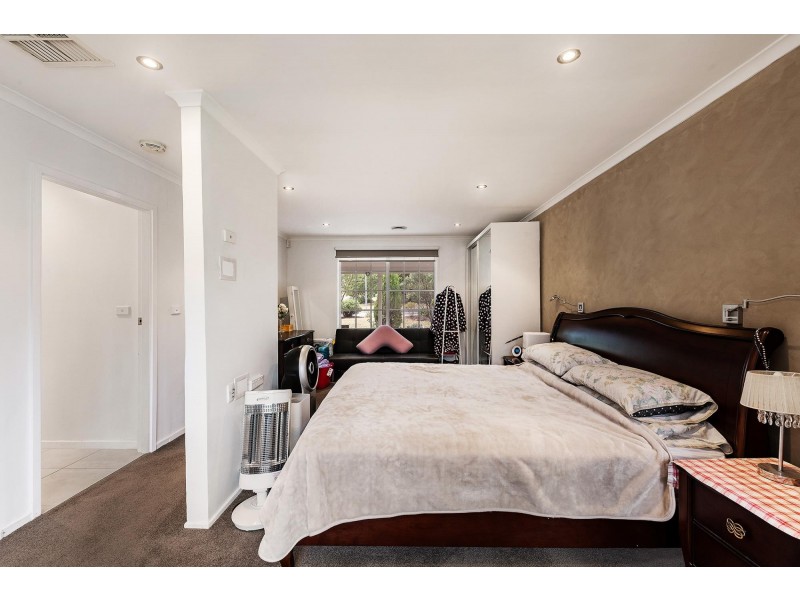 90 Longmore Crescent, Wanniassa ACT 2903