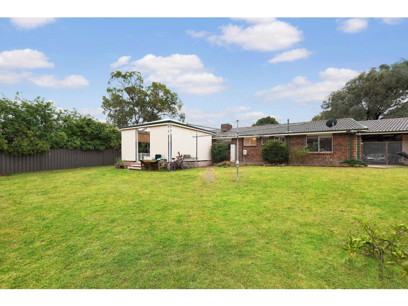 90 Longmore Crescent, Wanniassa ACT 2903