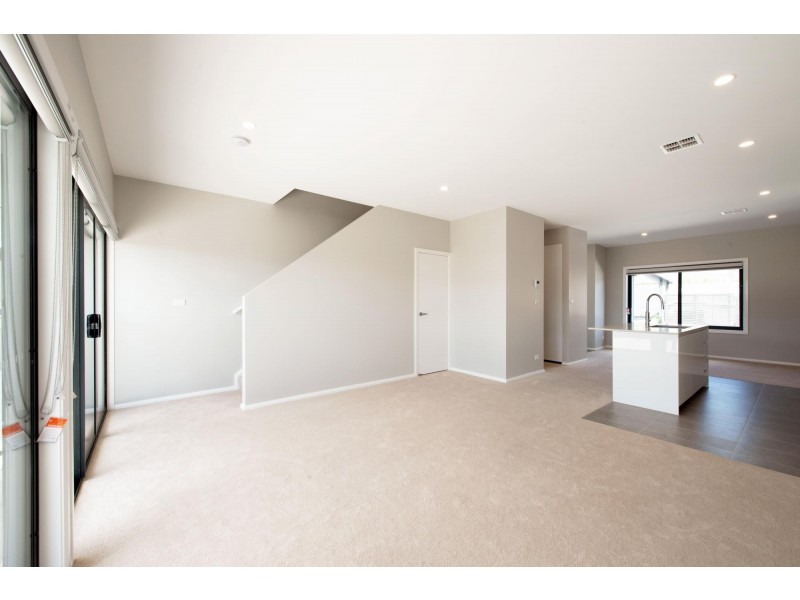 49/67 Negus Crescent, Watson ACT 2602