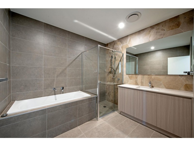 49/67 Negus Crescent, Watson ACT 2602