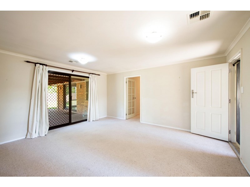17 Hazel Smith Street, Oxley ACT 2903