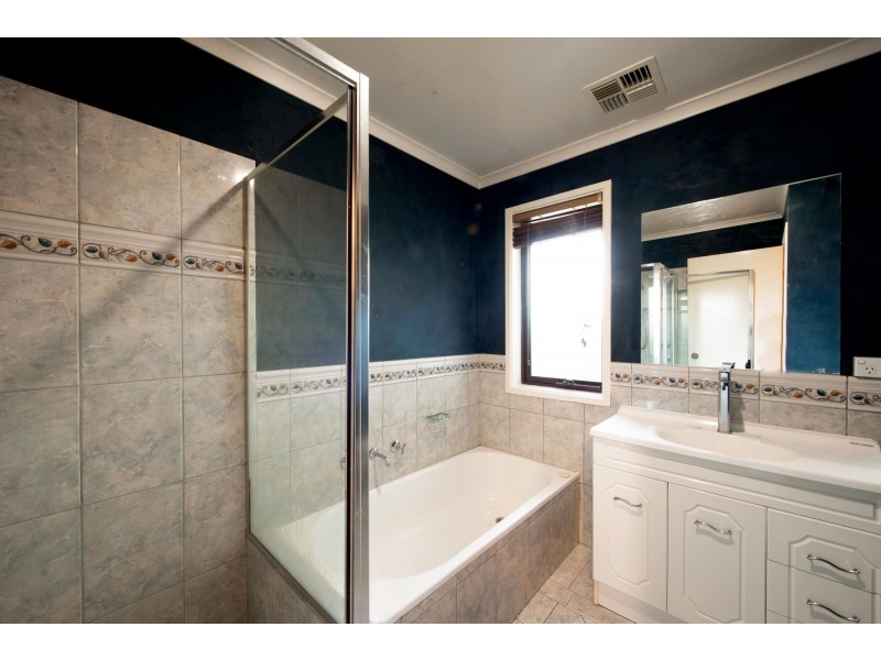 17 Hazel Smith Street, Oxley ACT 2903