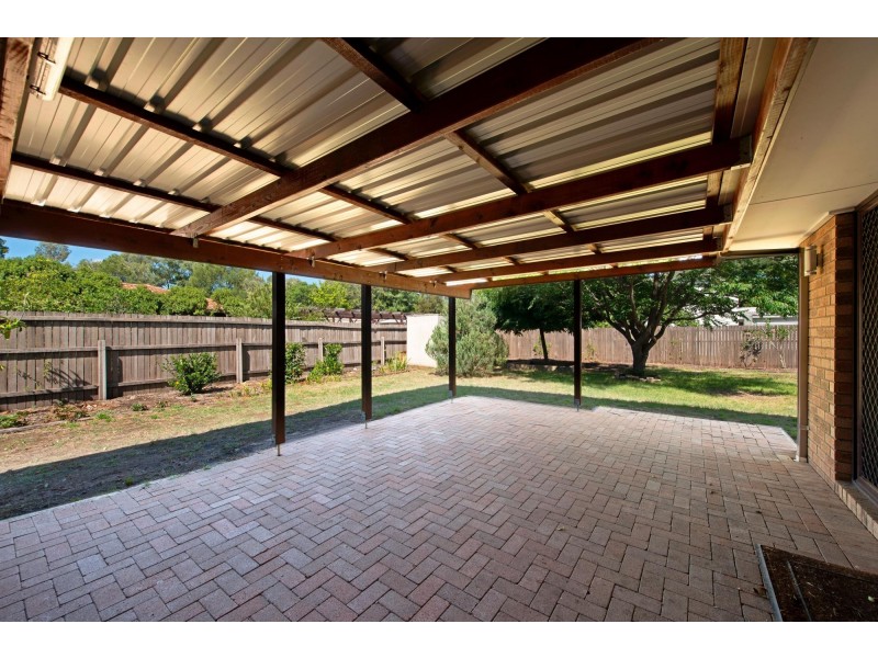 17 Hazel Smith Street, Oxley ACT 2903