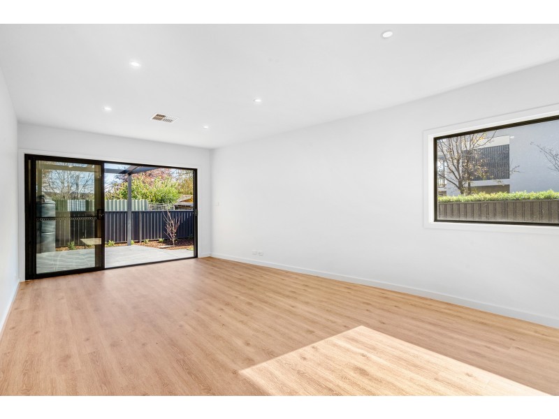 1/9 Oliver Street, Lyneham ACT 2602