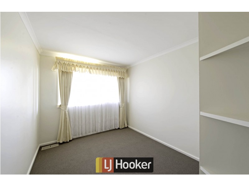 37 Kidston Crescent, Curtin ACT 2605