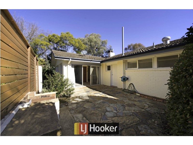 37 Kidston Crescent, Curtin ACT 2605