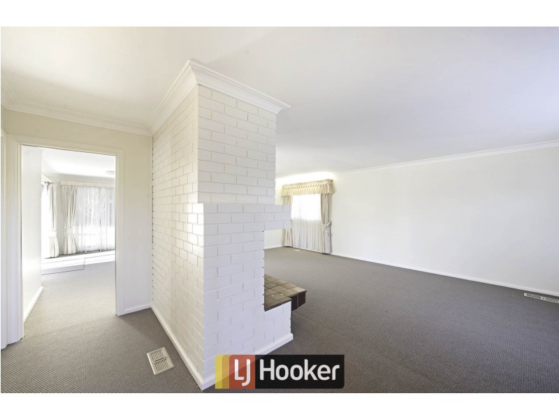 37 Kidston Crescent, Curtin ACT 2605