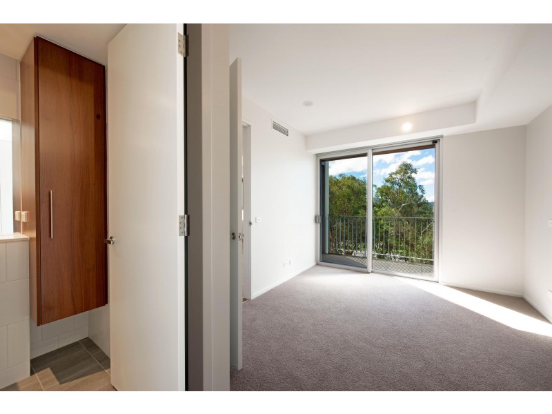 216/100 Swain Street, Gungahlin ACT 2912